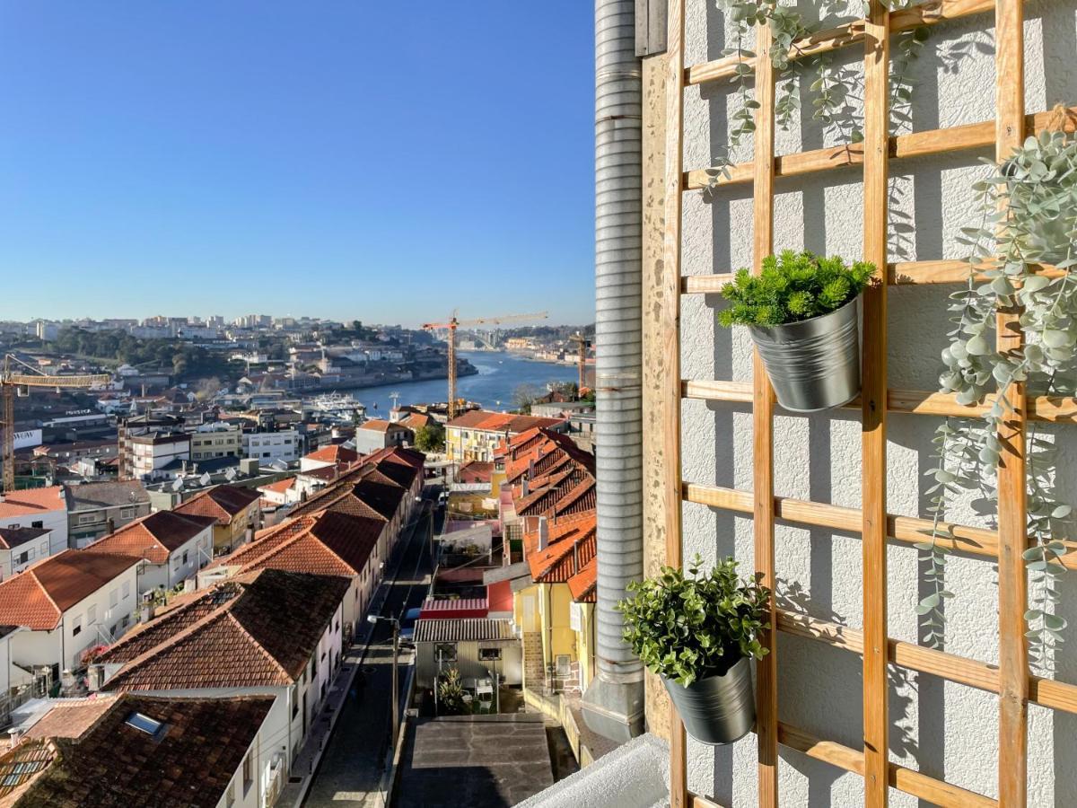 Апартаменти Gaya Avenue Flats - Elegant Contemporary Flats With Balcony Віла-Нова-де-Гая Екстер'єр фото