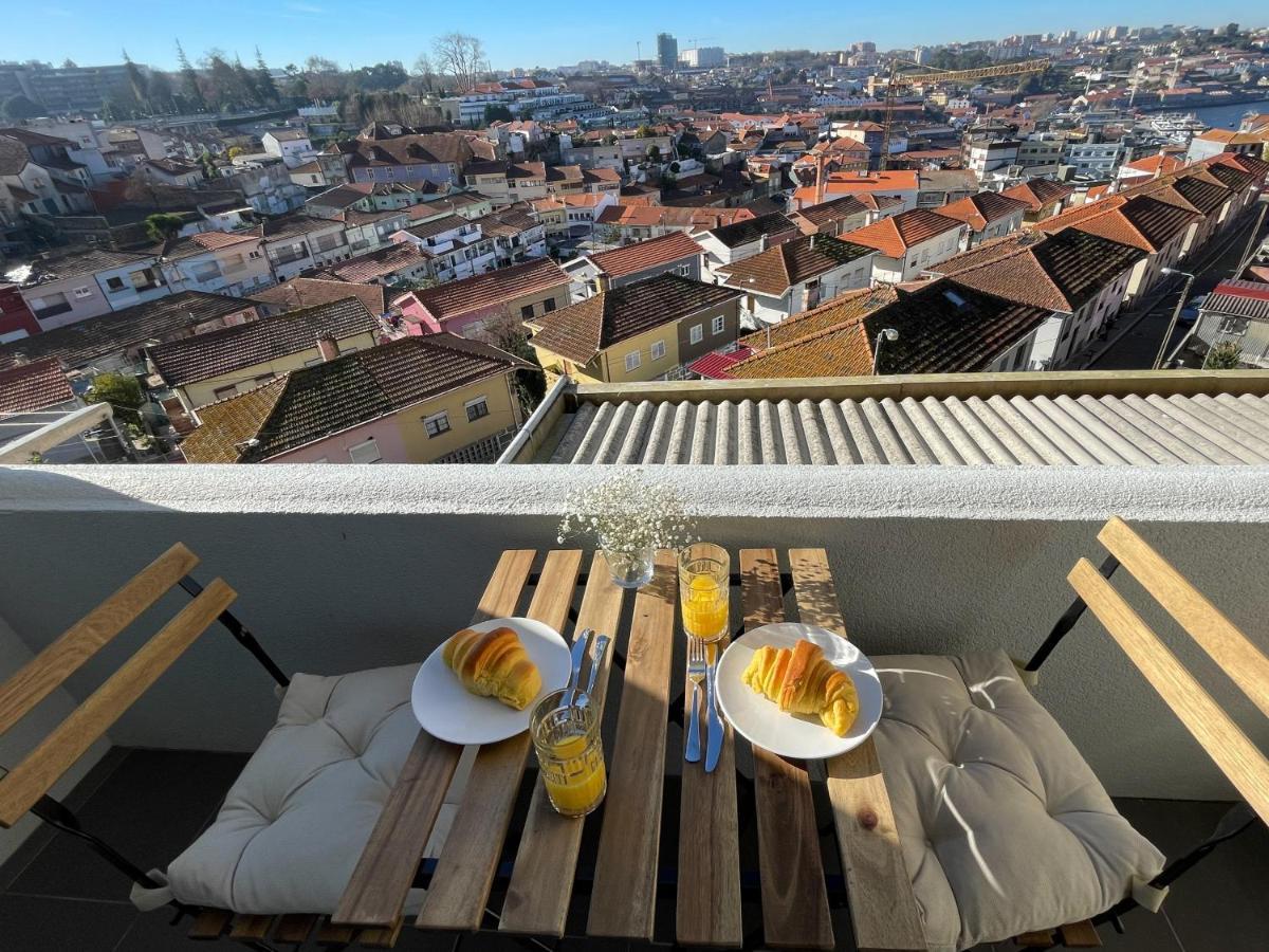 Апартаменти Gaya Avenue Flats - Elegant Contemporary Flats With Balcony Віла-Нова-де-Гая Екстер'єр фото