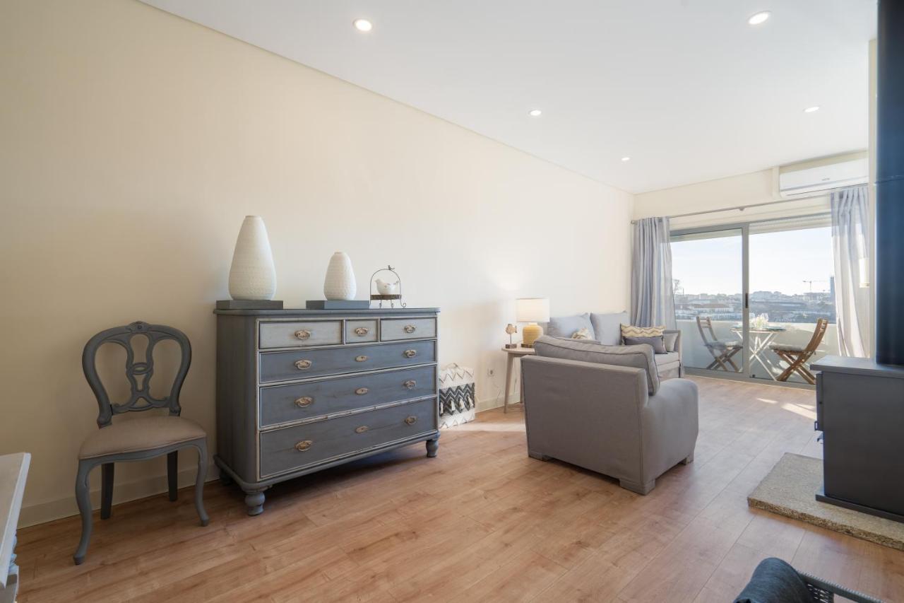 Апартаменти Gaya Avenue Flats - Elegant Contemporary Flats With Balcony Віла-Нова-де-Гая Екстер'єр фото