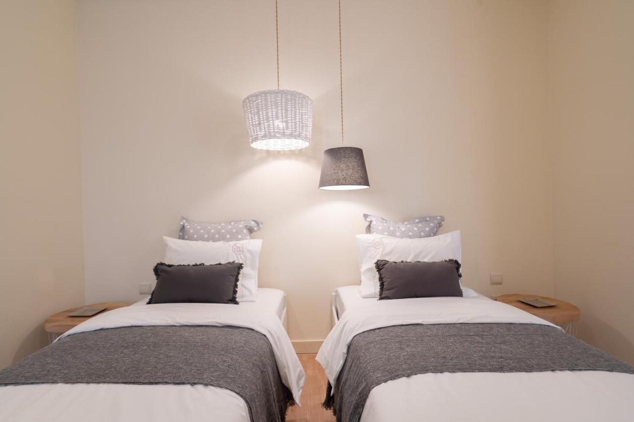 Апартаменти Gaya Avenue Flats - Elegant Contemporary Flats With Balcony Віла-Нова-де-Гая Екстер'єр фото