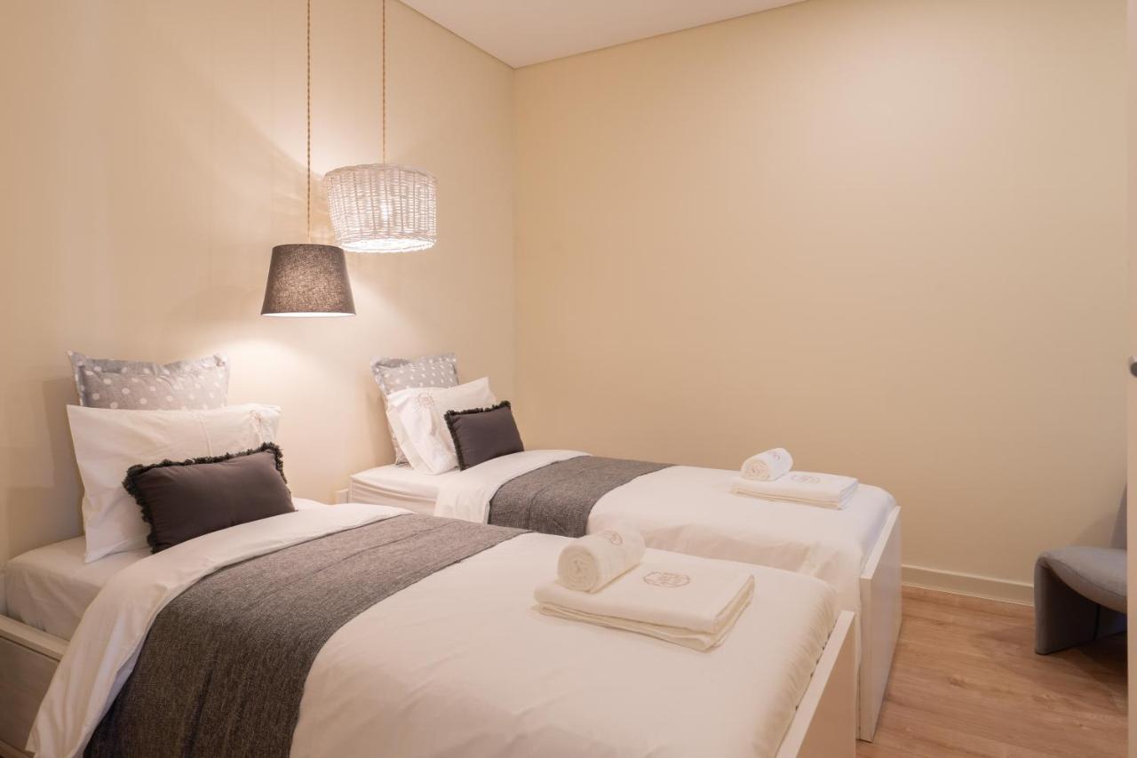 Апартаменти Gaya Avenue Flats - Elegant Contemporary Flats With Balcony Віла-Нова-де-Гая Екстер'єр фото