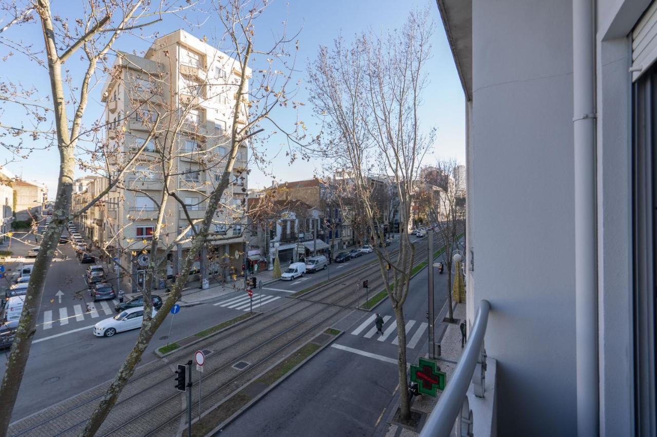 Апартаменти Gaya Avenue Flats - Elegant Contemporary Flats With Balcony Віла-Нова-де-Гая Екстер'єр фото